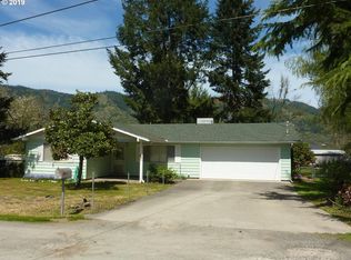 133 Carriage Pl, Myrtle Creek, OR 97457