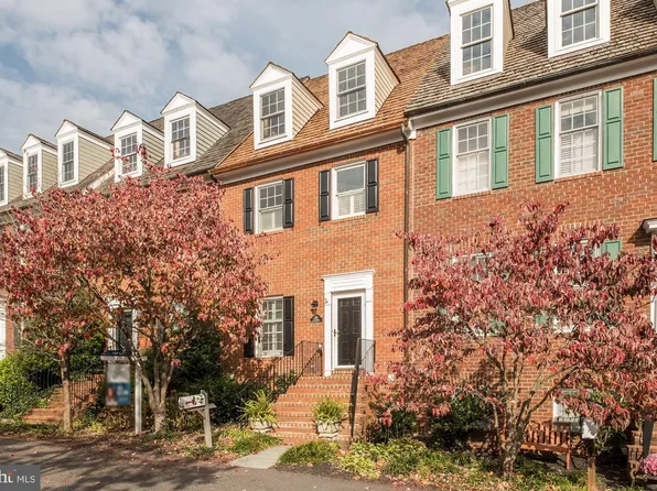 319 Chestertown St, Gaithersburg, MD 20878