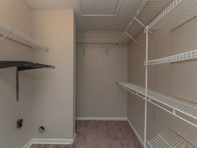 7010 Antilles Dr — Photo 23