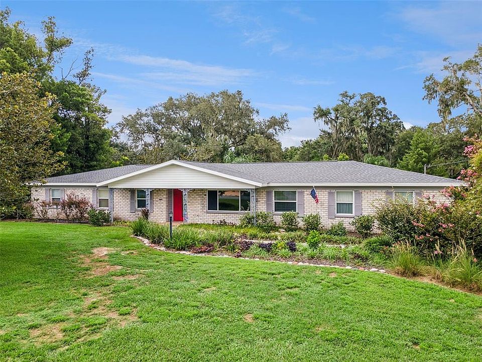1st image of 101 RONELE DRIVE