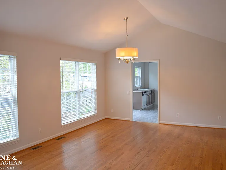 860 Neff Rd — Photo 17