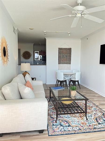 1st image of 100 NE 6th St Unit 308