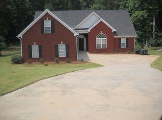 30 Pebble Point, Covington, GA 30016