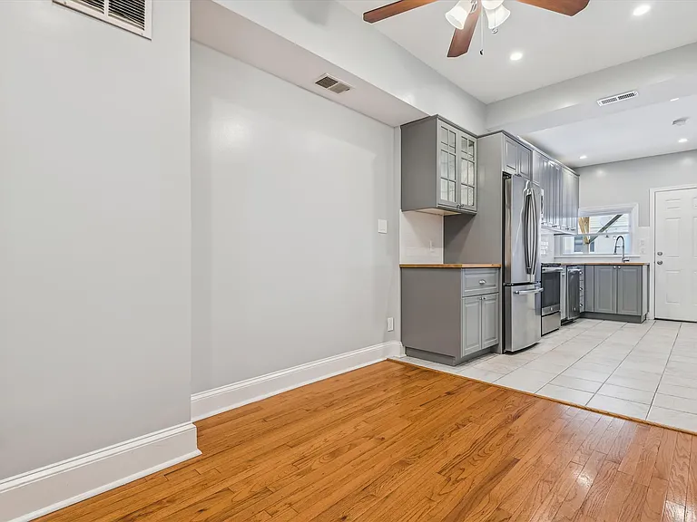 1253 William St — Photo 5