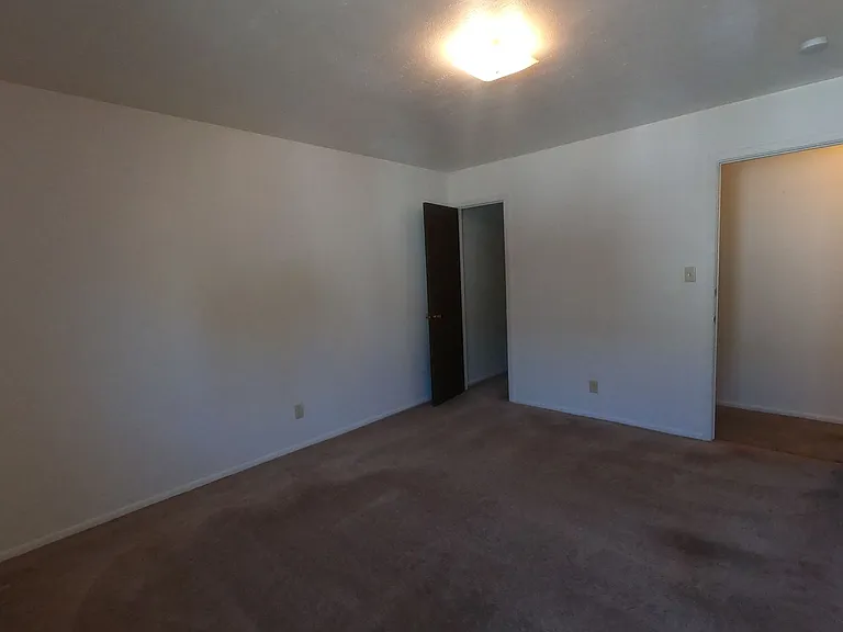 1608 Garfield Avenue — Photo 29