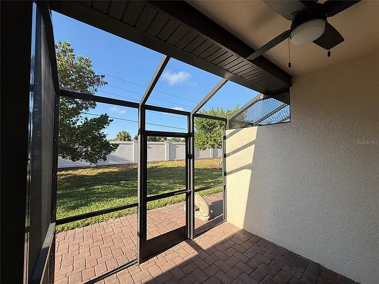 9929 Haze Dr — Photo 16