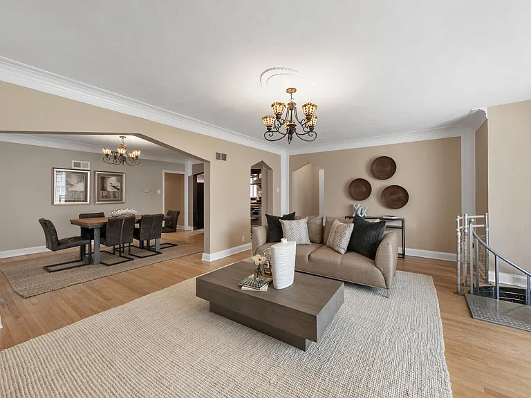 7943 Delmar Blvd #1F — Photo 4