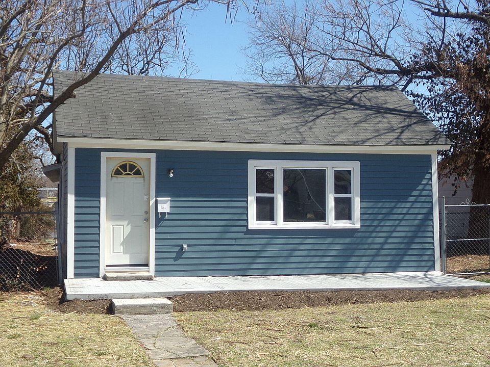 1st image of 1009 Galena Ave