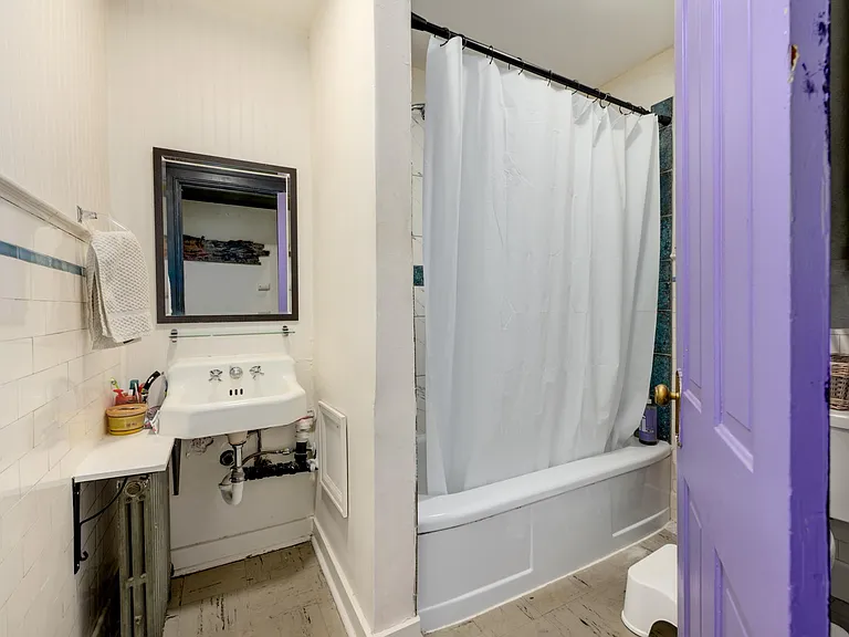 1311 Race St #2 — Photo 9
