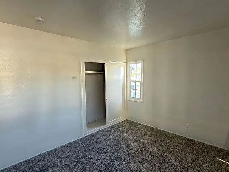 1520Norm — Photo 19