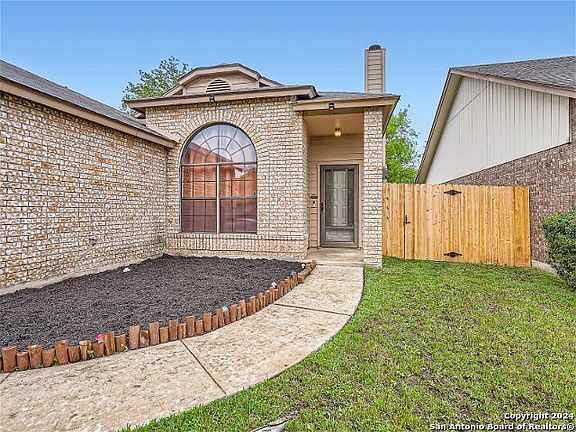 4th image of 9975 ECHO PLAIN DR