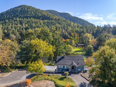 2215 SE Portola Dr, Grants Pass, OR, 97526