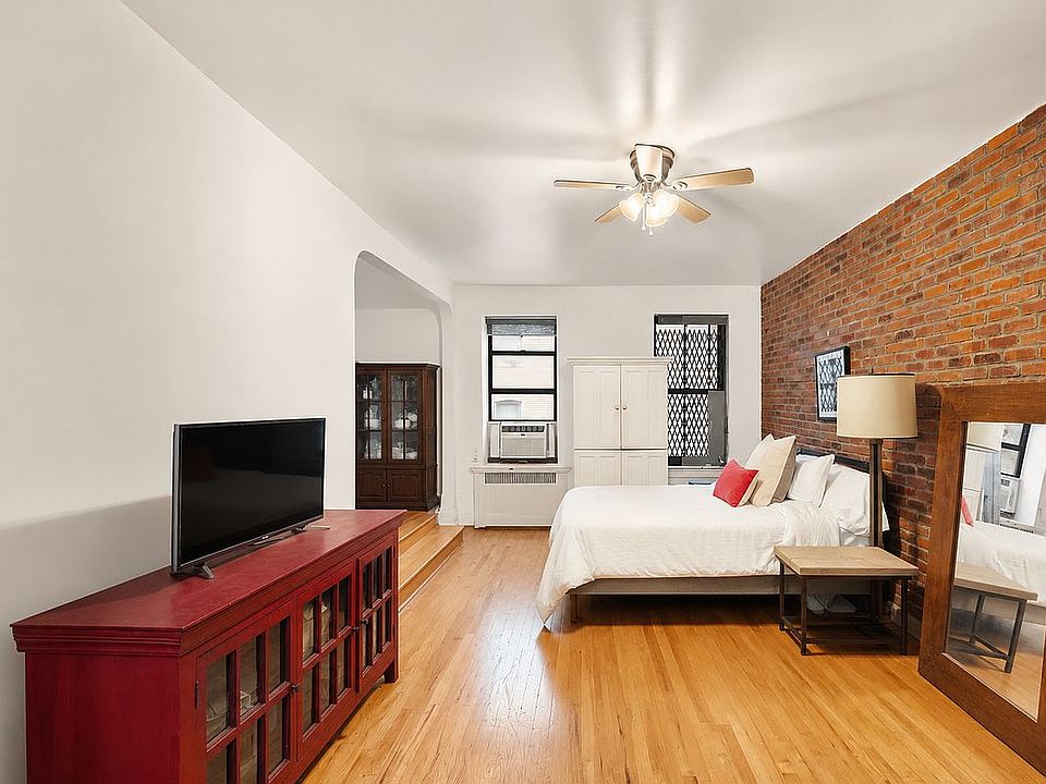 1st image of 1200 Woodycrest Ave APT 4A