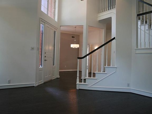 4th image of 4248 W Creek Dr