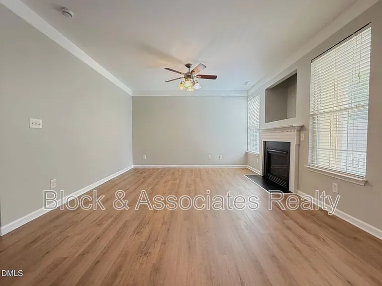 420 Cline Falls Dr — Photo 6
