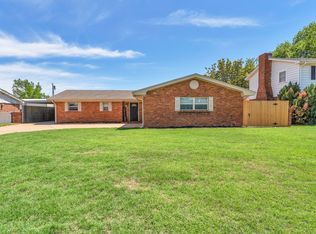 1708 W C Ave, Elk City, OK 73644