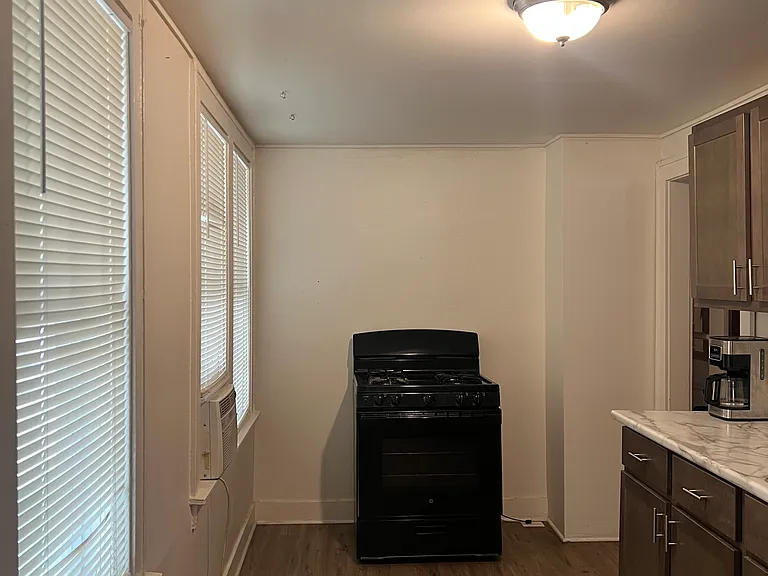 13320 Morse Pl — Photo 9