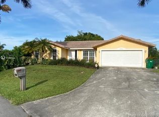 2240 NW 121st Ave, Fort Lauderdale, FL 33323