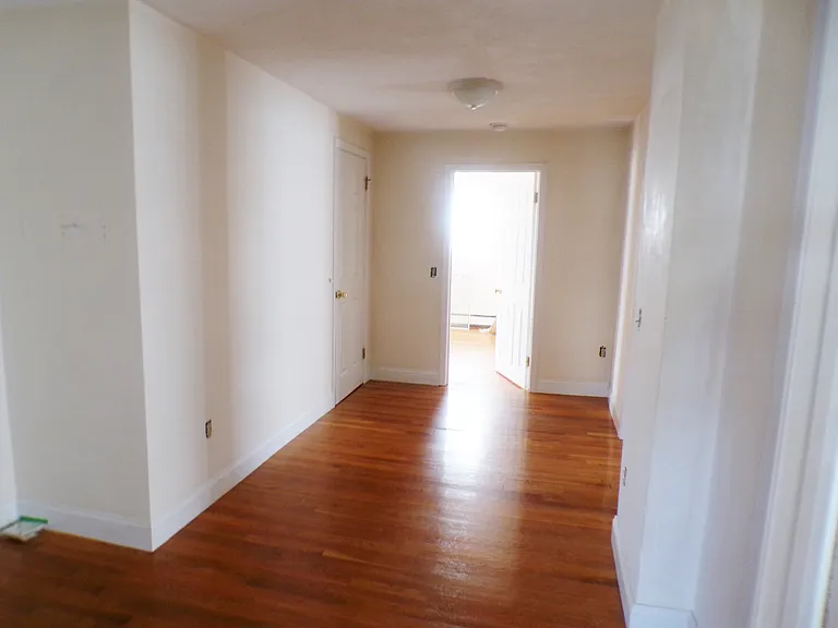 190 Crescent Ave #1 — Photo 9