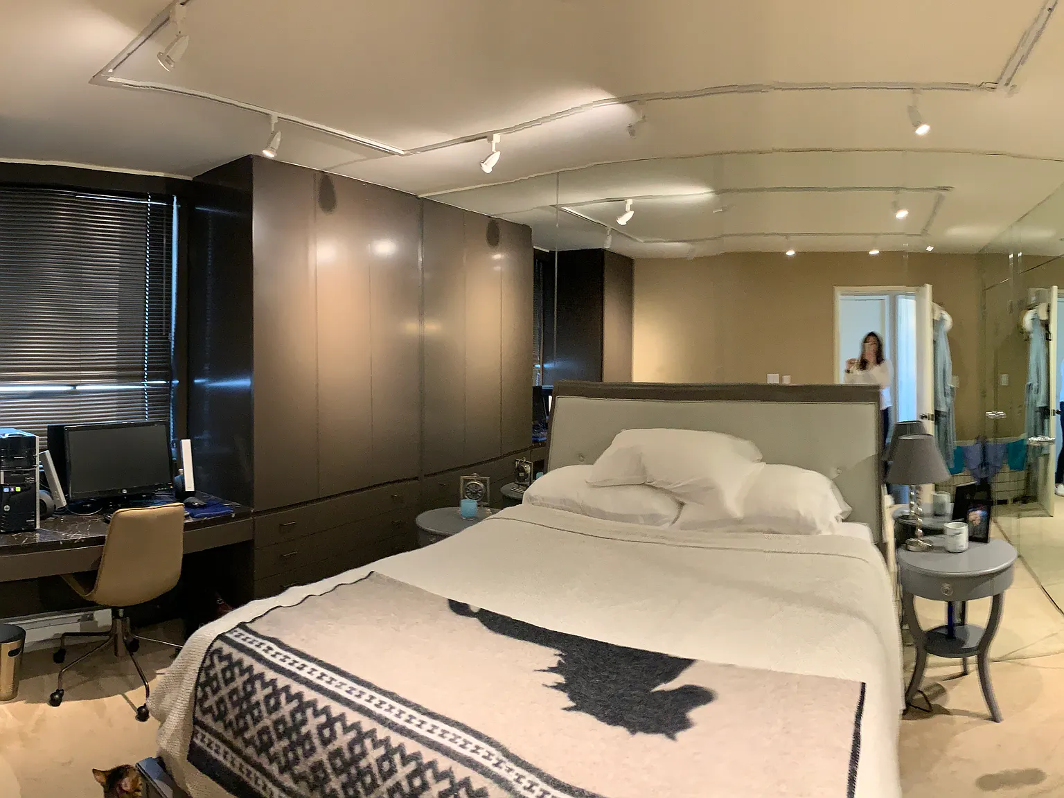 1 bed, 806 sqft, $3,500 — Photo 3
