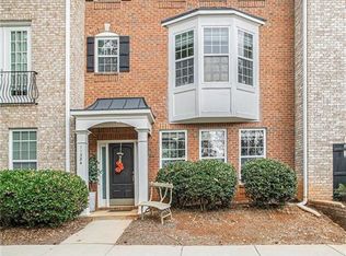 11384 Musette Cir, Alpharetta, GA 30009