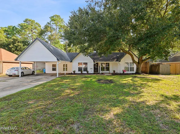 7016 Red Bud Ln, Ocean Springs, MS 39564