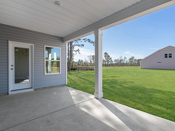 7th image of this home