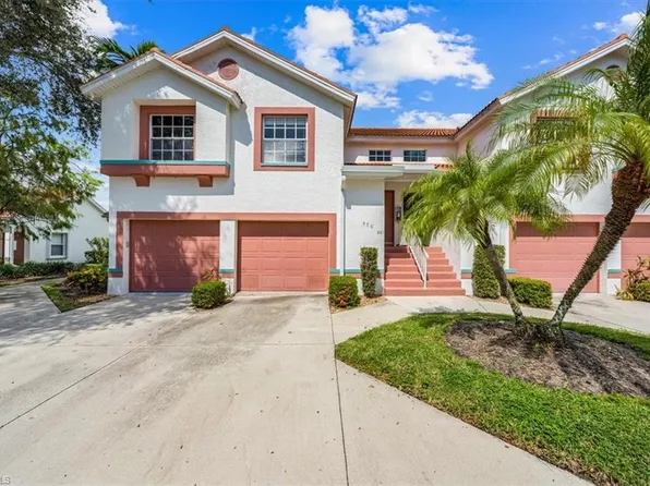 570 Windsor SQ #201, NAPLES, FL 34104