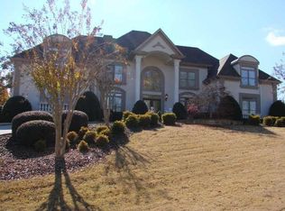 735 Aran Dr, Roswell, GA 30076