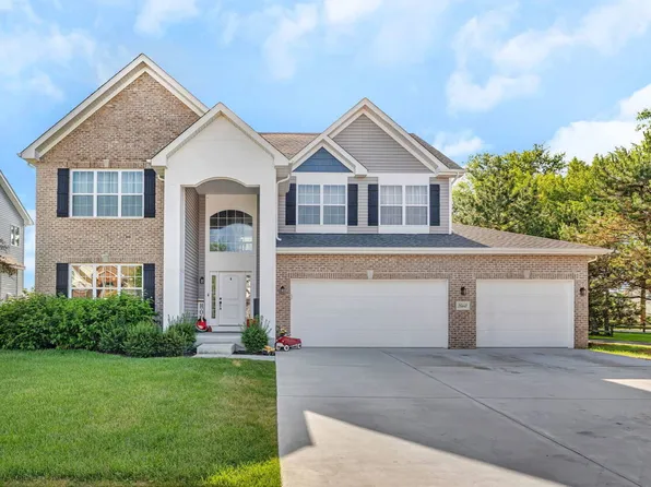 26449 S Waterford Trl, Channahon, IL 60410