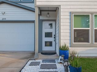 209 Blueberry St, Houston, TX 77018