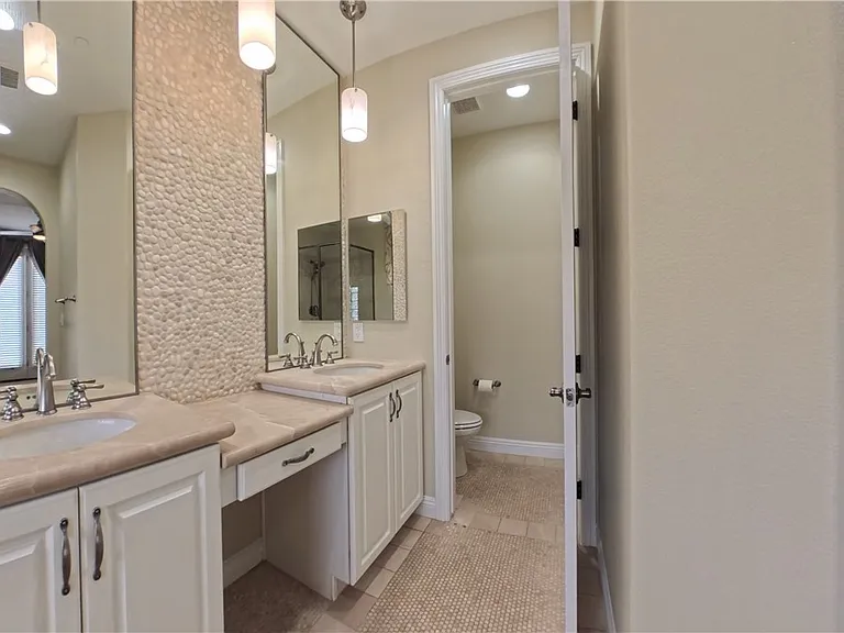 1274 Calcione Dr — Photo 26