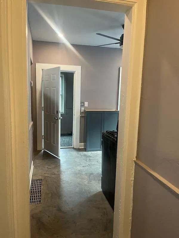 19 Hoyt St — Photo 3