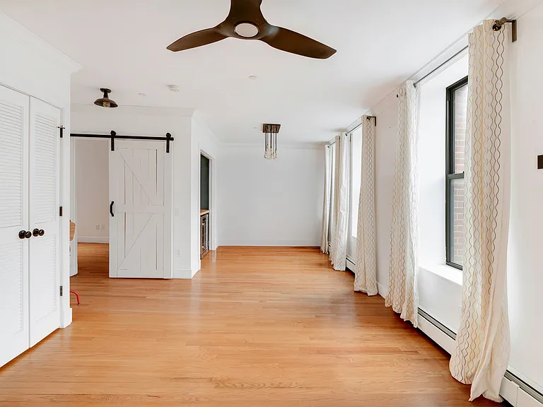118 W 112th St #4A — Photo 5