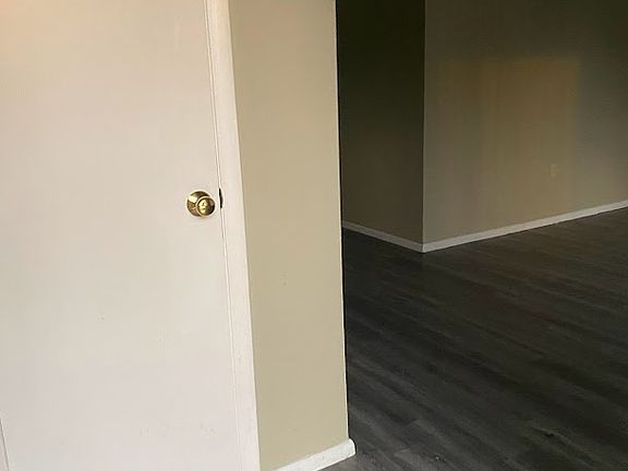 2nd image of 212 N Main St #1