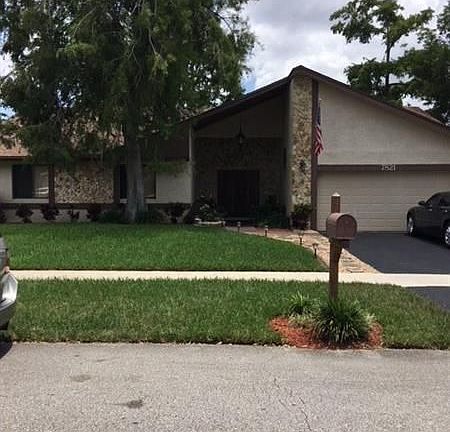 2nd image of 7821 NW 54th St