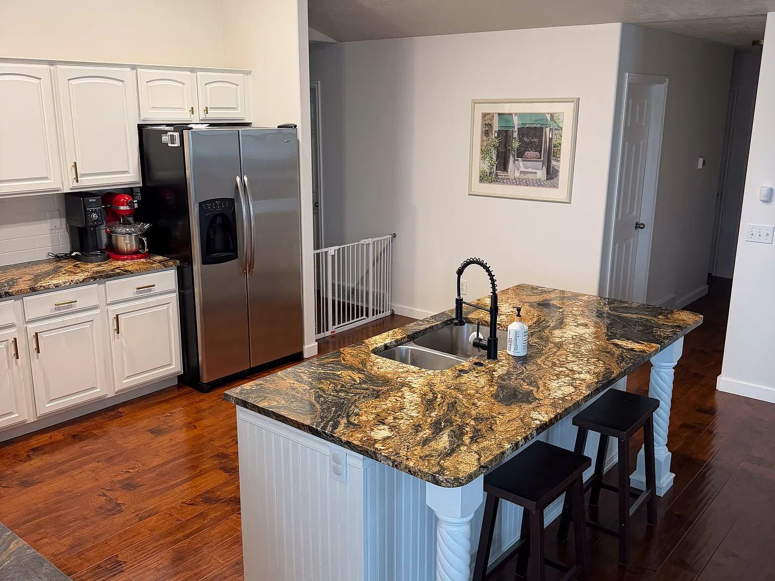 3 bed, 1900 sqft, $1,925 — Photo 4
