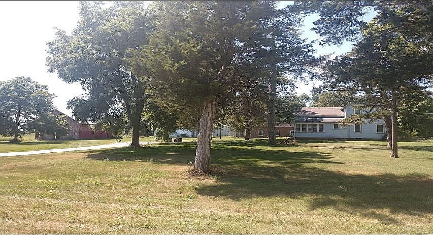 1st image of 1567 County Road 2800 E
