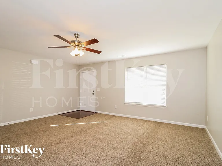 667 Field Crossing Ct — Photo 4