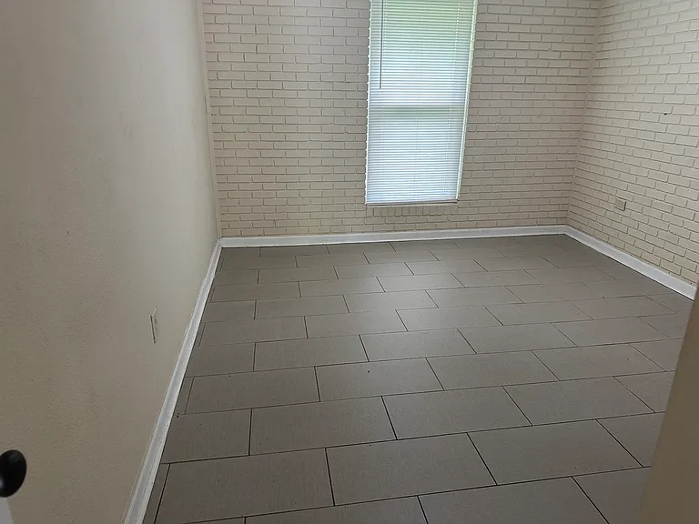 636 N 39th St #4 — Photo 7