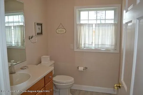 2 Bridge Ave — Photo 20