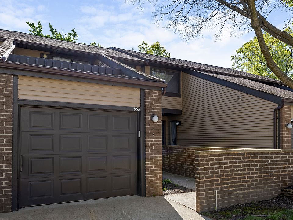 1st image of 593 Dade Ln #272