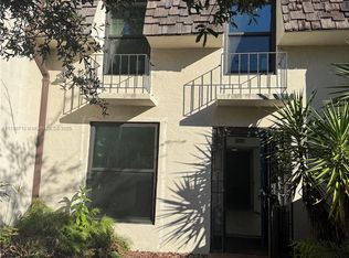 9811 SW 93rd Ter #9811, Miami, FL 33176