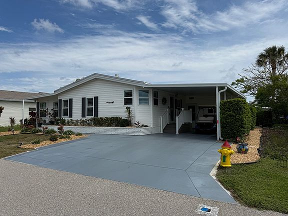 3rd image of 6374 Wakefield Ln #212