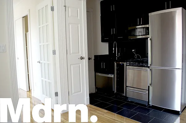 Rented by Mdrn Residential | media 23