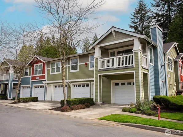 10620 221st Lane NE #203, Redmond, WA 98053