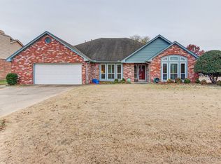 10904 E 75th Pl, Tulsa, OK 74133