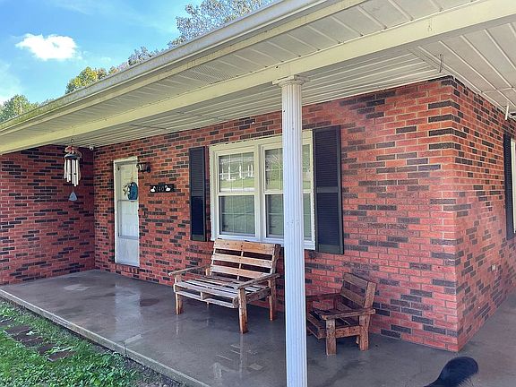 2nd image of 140 Segal Wesley Ave