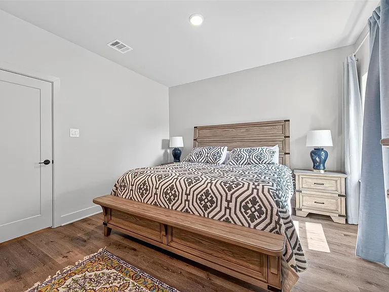 9979 Pebble Glen Dr — Photo 20