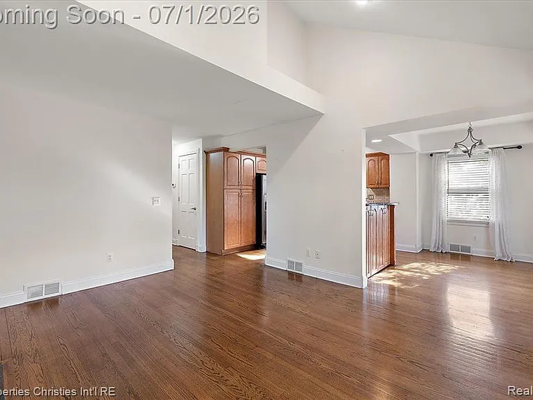 2209 Windemere Rd — Photo 7